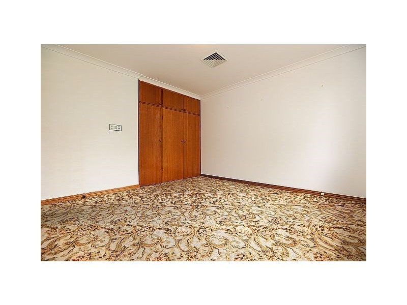 46 Reynolds Avenue, Bankstown NSW 2200