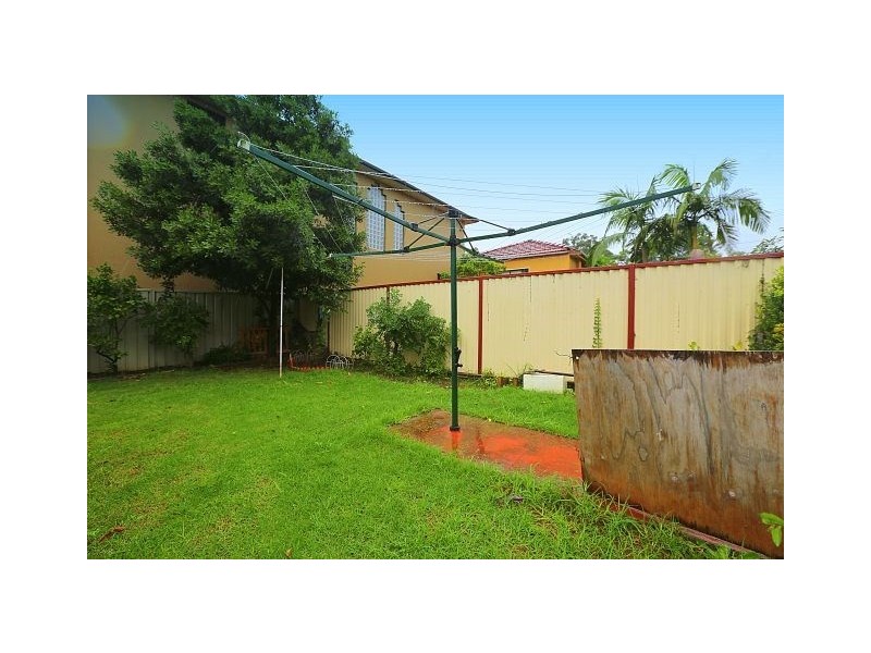 125A Hillcrest Avenue, Greenacre NSW 2190