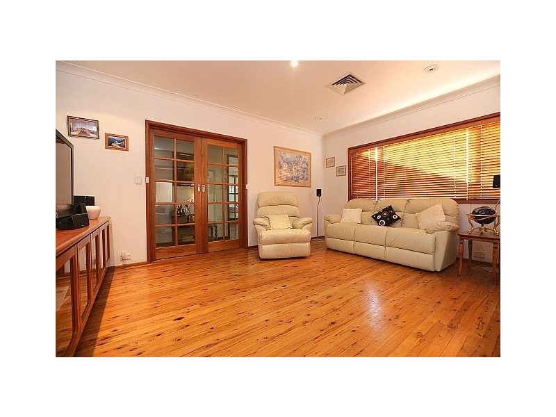 13 Josephine Crescent, Georges Hall NSW 2198