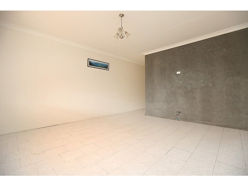 4/120 Rawson Road, Greenacre NSW 2190