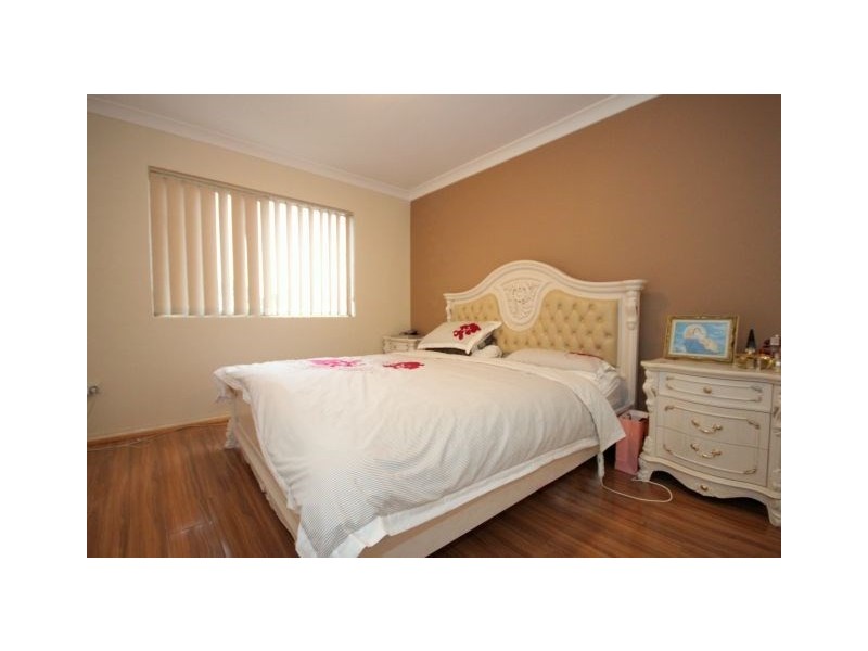 8/13-15 Cairds Avenue, Bankstown NSW 2200