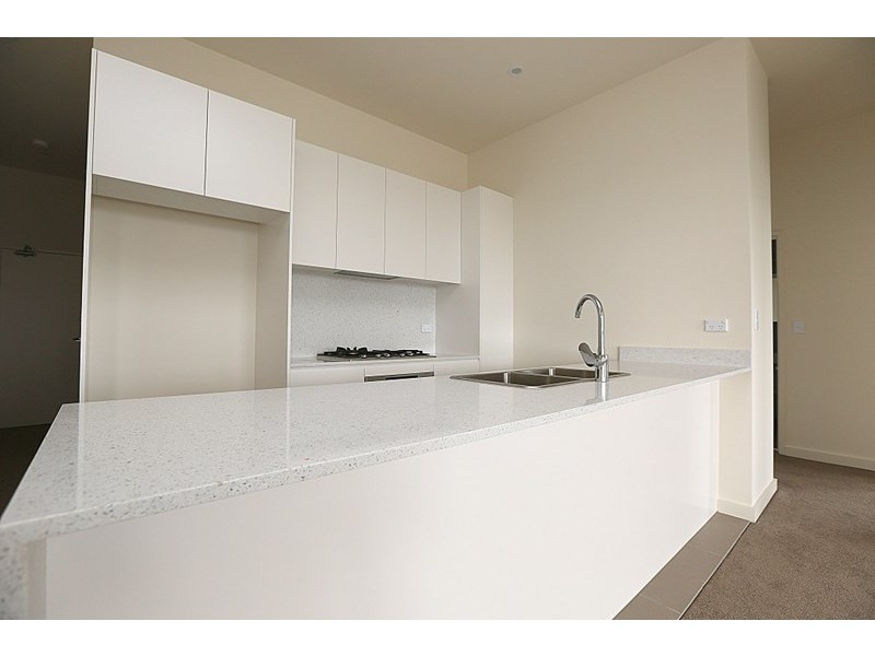 B401/2 Rowe Drive, Potts Hill NSW 2143