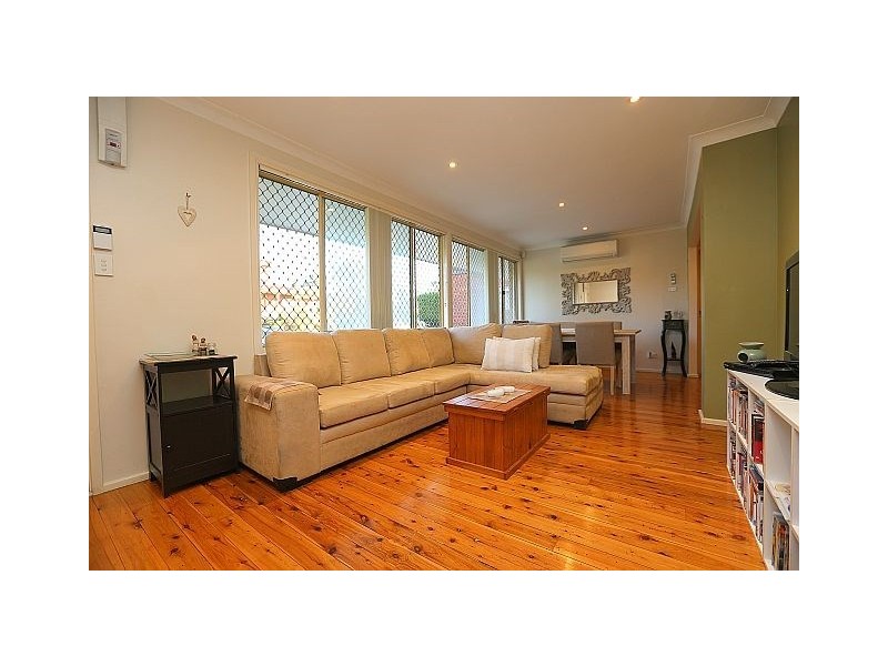 1 Forshaw Avenue, Chester Hill NSW 2162