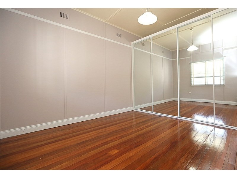 4 Dudley Avenue, Bankstown NSW 2200