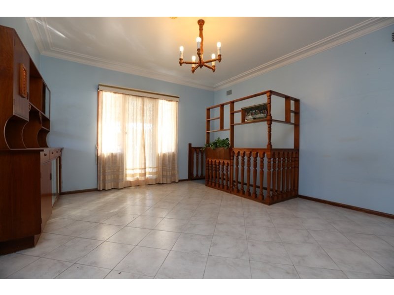 18 Wren Street, Condell Park NSW 2200