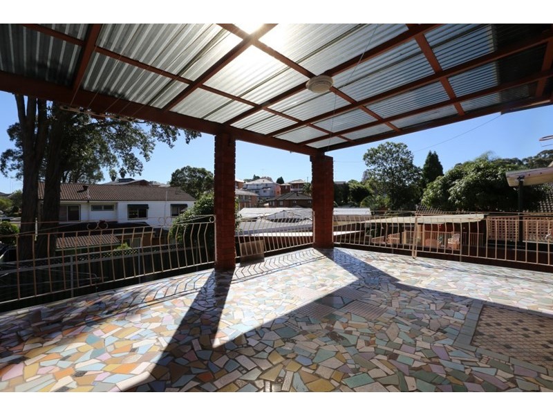 18 Wren Street, Condell Park NSW 2200