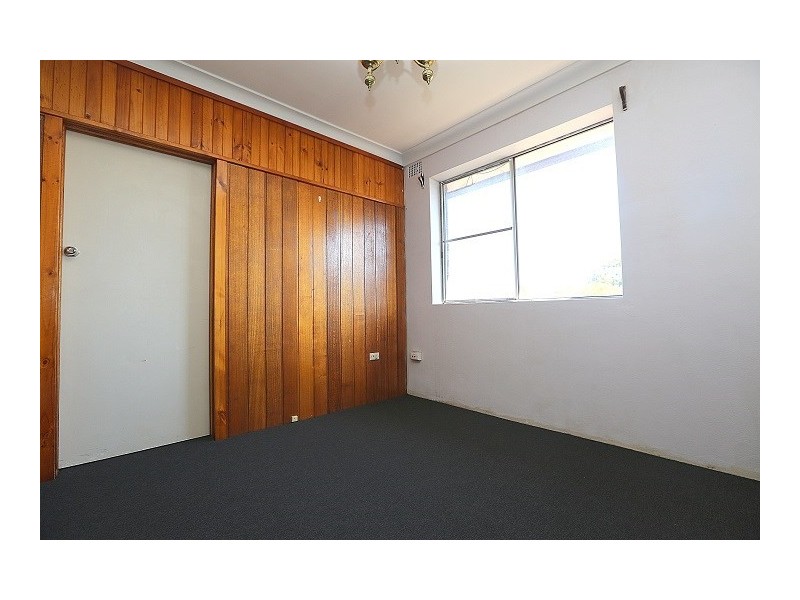 11/2 Lancelot Street, Punchbowl NSW 2196