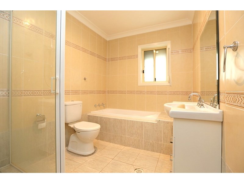 2/32 Strickland Street, Bass Hill NSW 2197