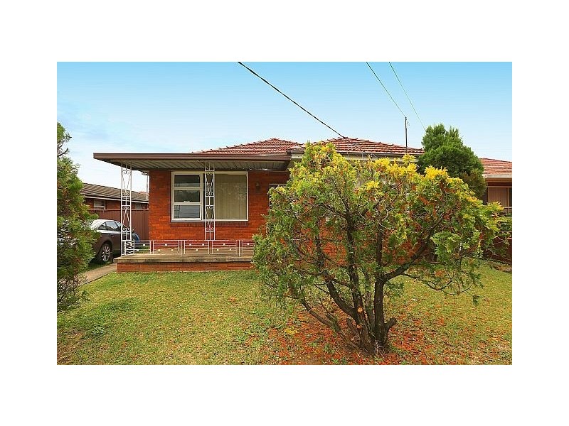 22 Latvia Avenue, Greenacre NSW 2190