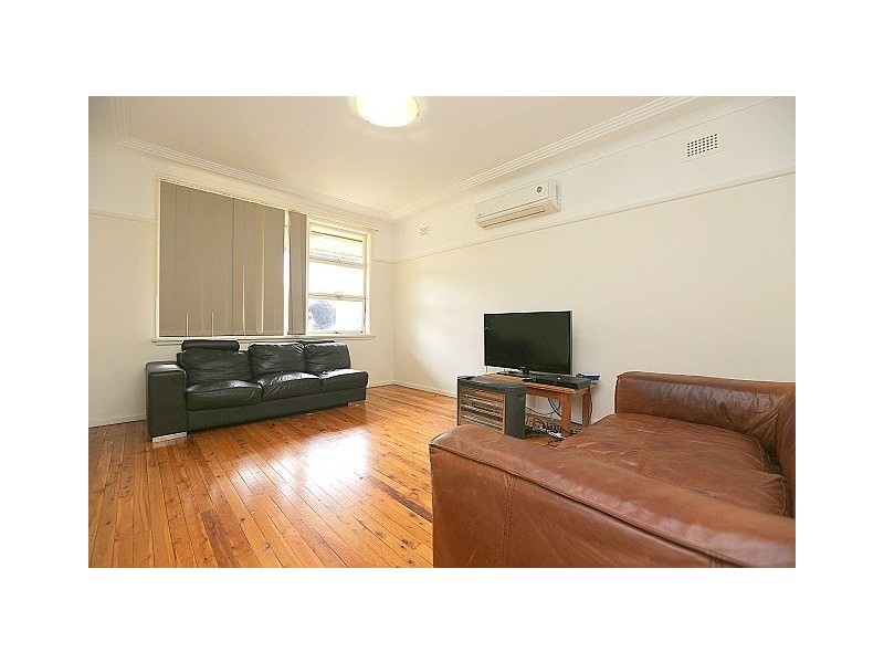 22 Latvia Avenue, Greenacre NSW 2190