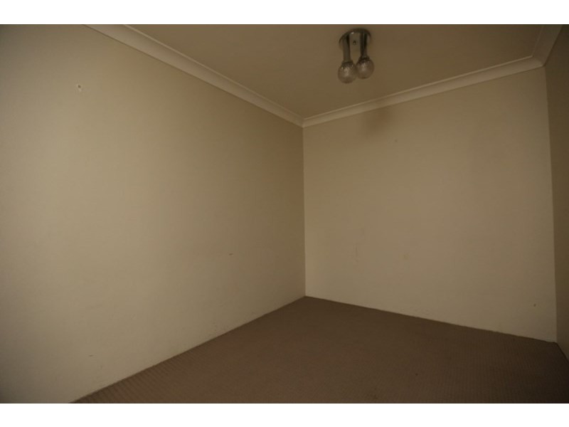 31/33-35 Sir Joseph Banks Street, Bankstown NSW 2200