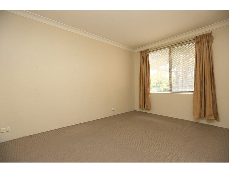 31/33-35 Sir Joseph Banks Street, Bankstown NSW 2200