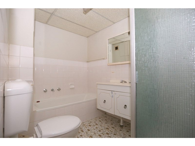 31/33-35 Sir Joseph Banks Street, Bankstown NSW 2200