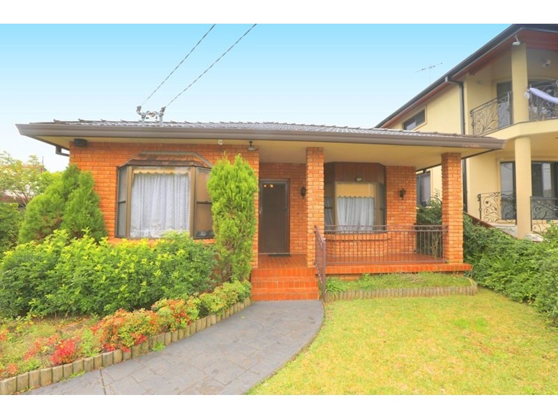 37 Brennan Street, Yagoona NSW 2199