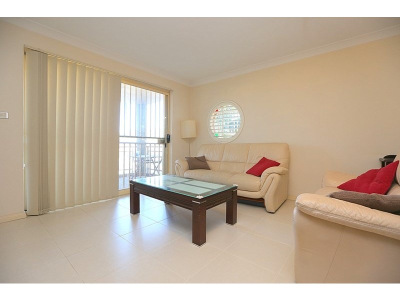 8/71-73 Cairds Avenue, Bankstown NSW 2200