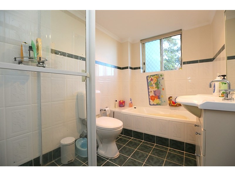 8/71-73 Cairds Avenue, Bankstown NSW 2200