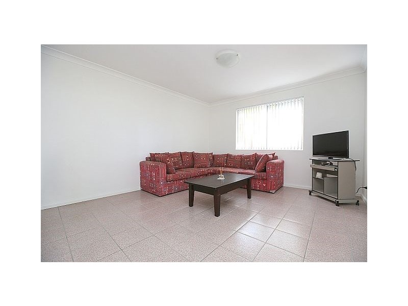 4 Arana Close, Georges Hall NSW 2198