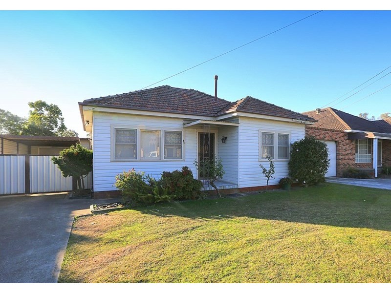 40 Haig Avenue, Georges Hall NSW 2198
