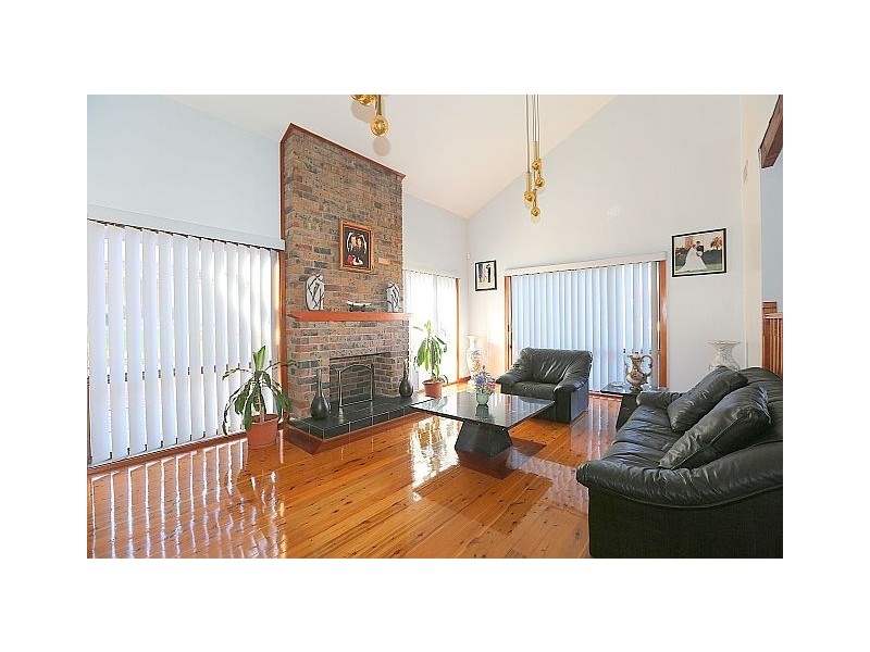 4 Cherie Place, Bass Hill NSW 2197