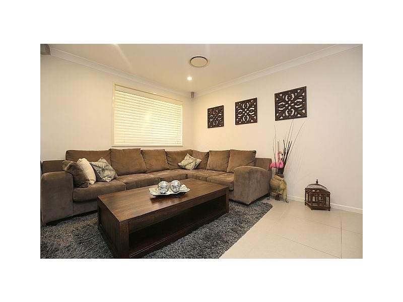 20 Sevenoaks Crescent, Bass Hill NSW 2197