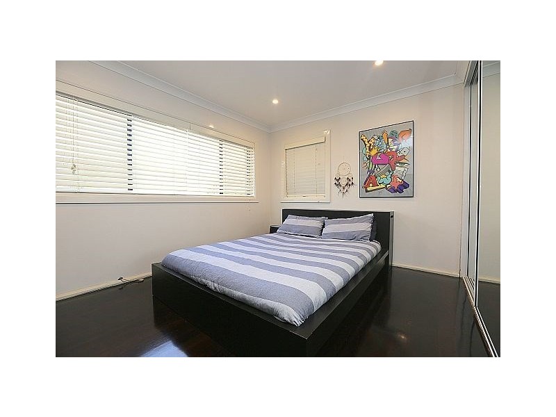 20 Sevenoaks Crescent, Bass Hill NSW 2197