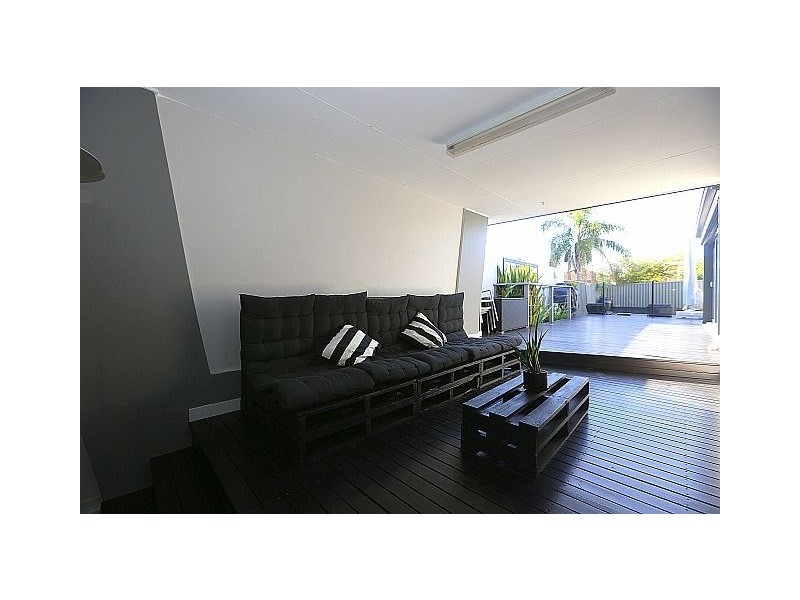 20 Sevenoaks Crescent, Bass Hill NSW 2197