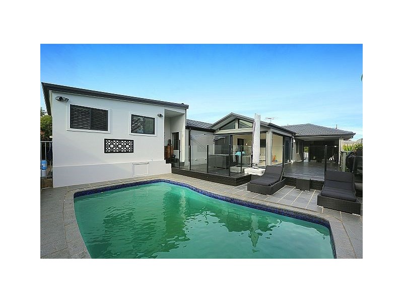 20 Sevenoaks Crescent, Bass Hill NSW 2197