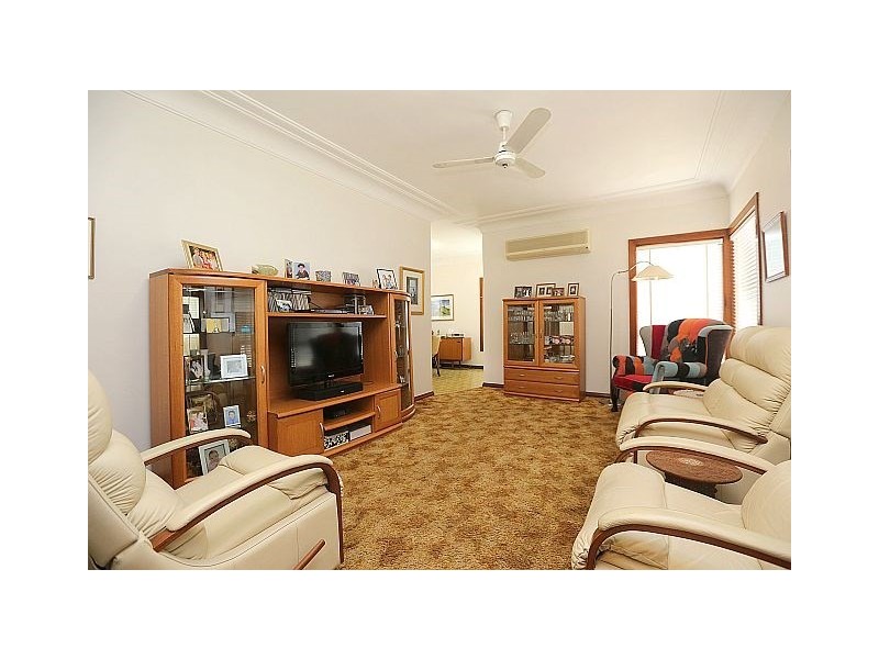 8 Elke Crescent, Chester Hill NSW 2162