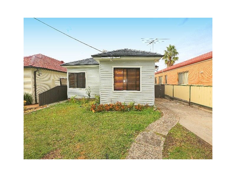 59 Ferndell Street, Chester Hill NSW 2162