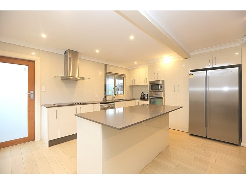 10 Glencorse Avenue, Milperra NSW 2214