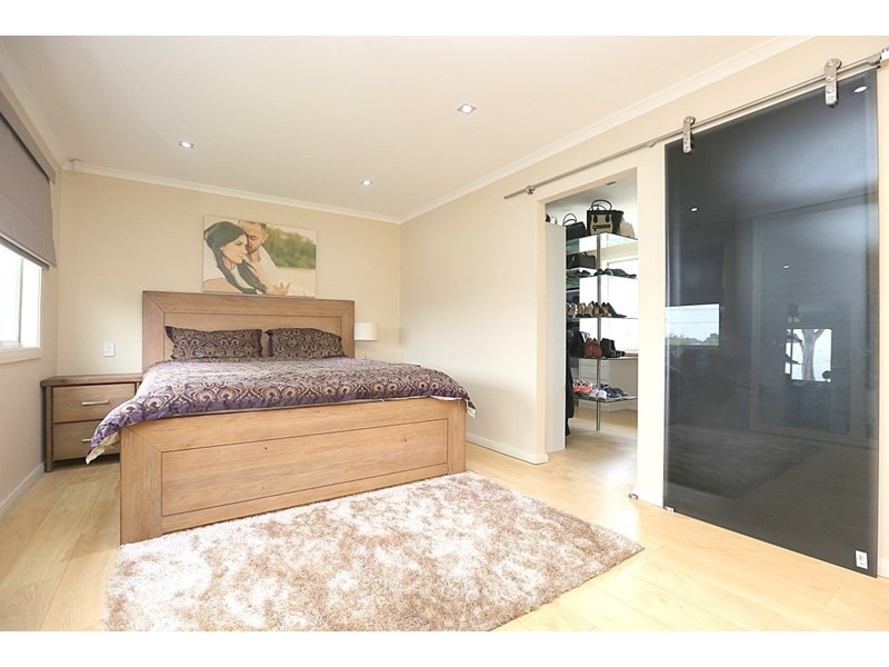 10 Glencorse Avenue, Milperra NSW 2214