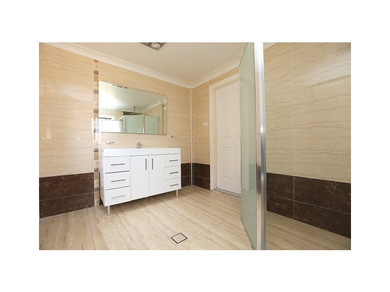 36 Old Kent Road, Greenacre NSW 2190