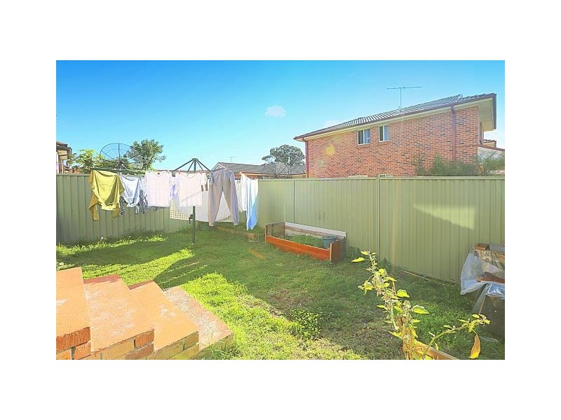 1/65 Pringle Avenue, Bankstown NSW 2200