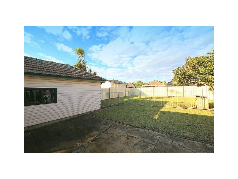 87 Alan Street, Yagoona NSW 2199