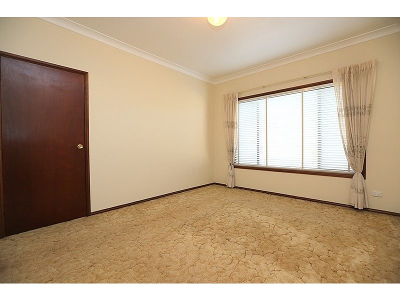 10 Walther Avenue, Bass Hill NSW 2197