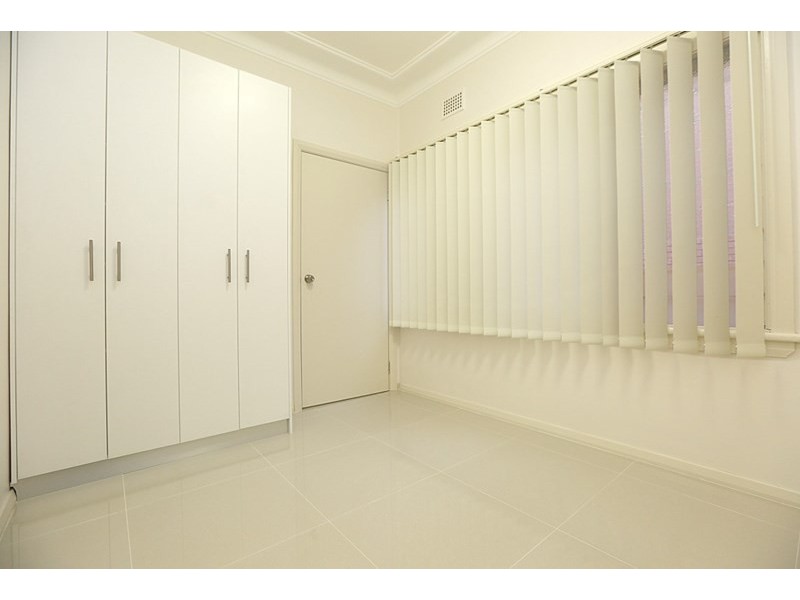 11 Gleeson Avenue, Condell Park NSW 2200