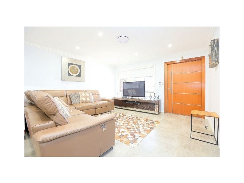 77 Clancy Street, Padstow Heights NSW 2211