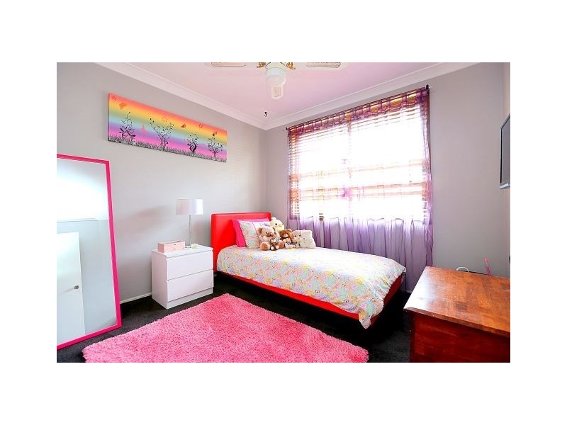 242A Henry Lawson Drive, Georges Hall NSW 2198