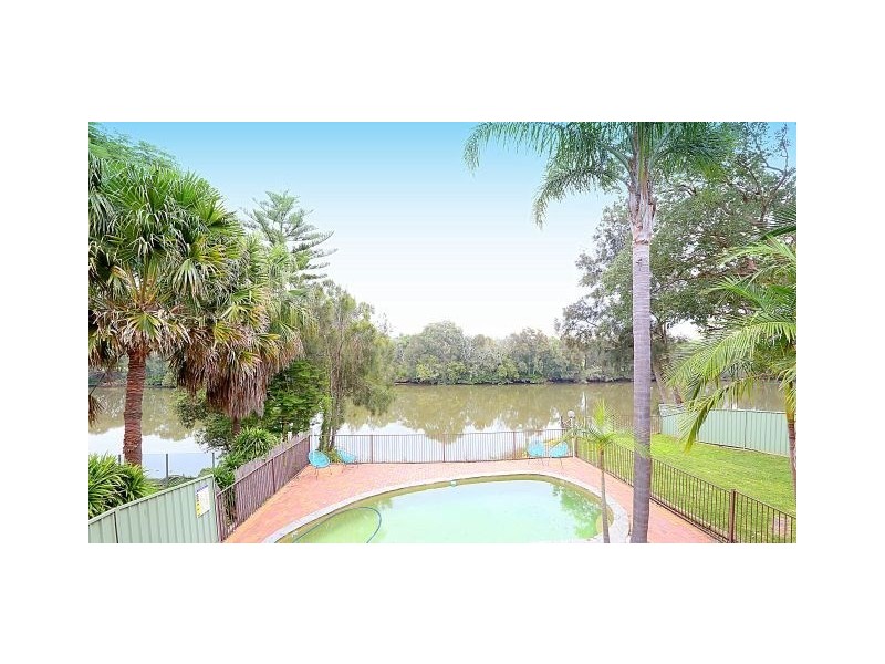 242A Henry Lawson Drive, Georges Hall NSW 2198