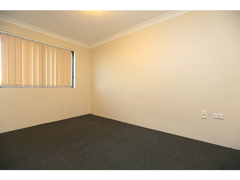 15/7-9 Chertsey Avenue, Bankstown NSW 2200