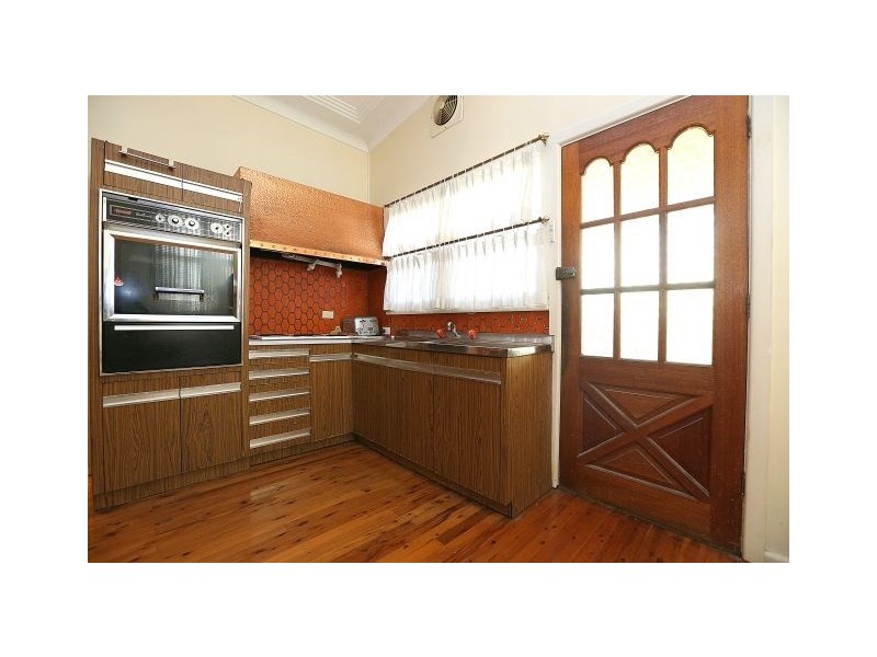 27 Norman Street, Condell Park NSW 2200