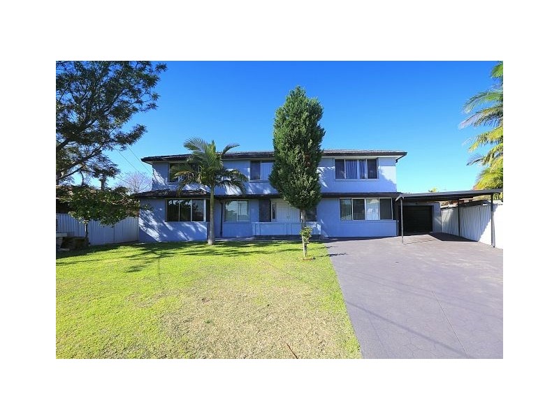 8 Evans Avenue, Moorebank NSW 2170