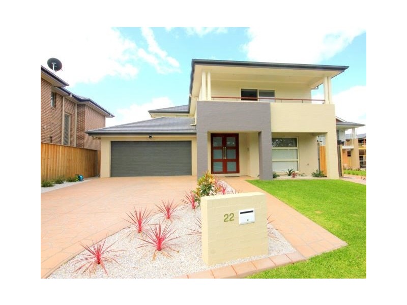 22 Fairway Close, Moorebank NSW 2170