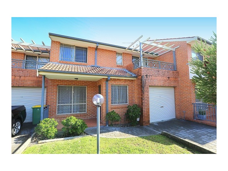 31/57 Bellevue Avenue, Georges Hall NSW 2198