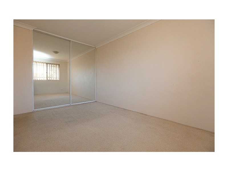 31/57 Bellevue Avenue, Georges Hall NSW 2198