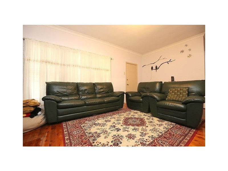 11 Haig Avenue, Georges Hall NSW 2198