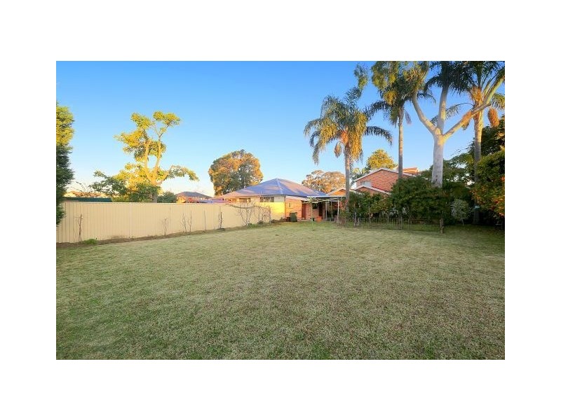 189 Mimosa Road, Greenacre NSW 2190