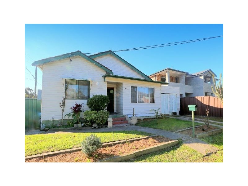89 Gardenia Avenue, Bankstown NSW 2200