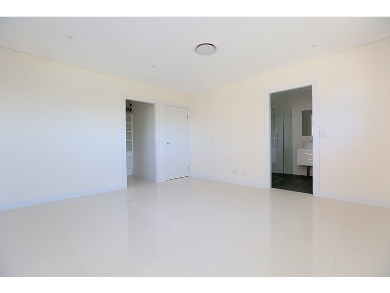 9A Bamfield Avenue, Yagoona NSW 2199