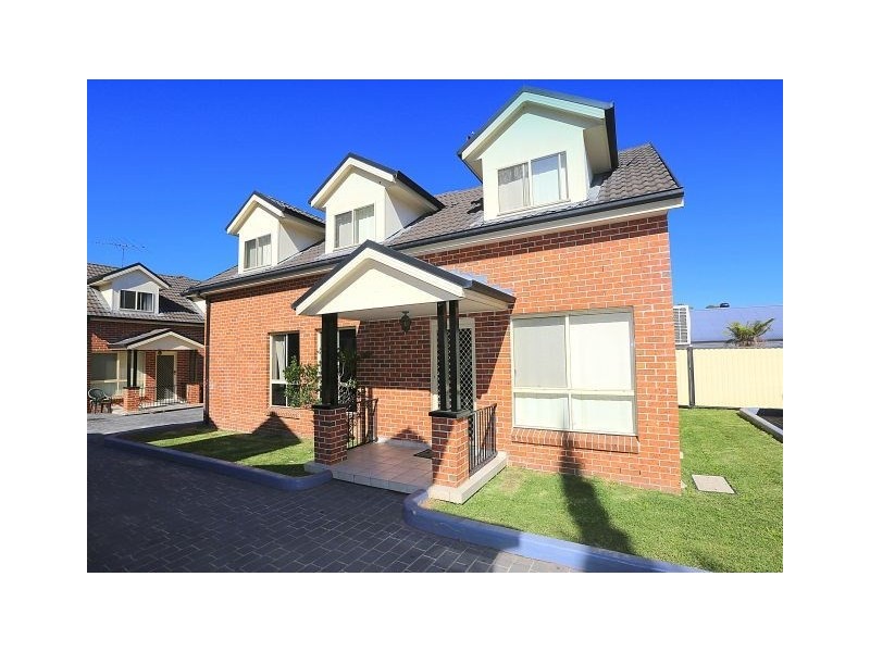 4/100 Cragg Street, Condell Park NSW 2200